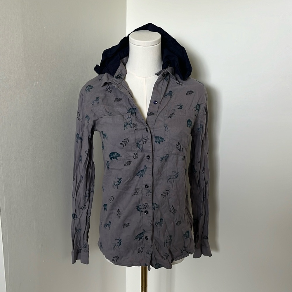 Long Sleeve Button-Up Shirt Top With Detachable Hood